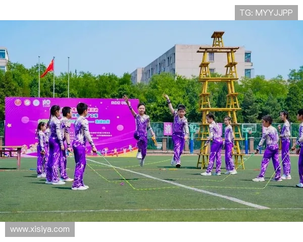 爱体育官网关注青少年体育发展助力青少年健康成长与体育教育推广